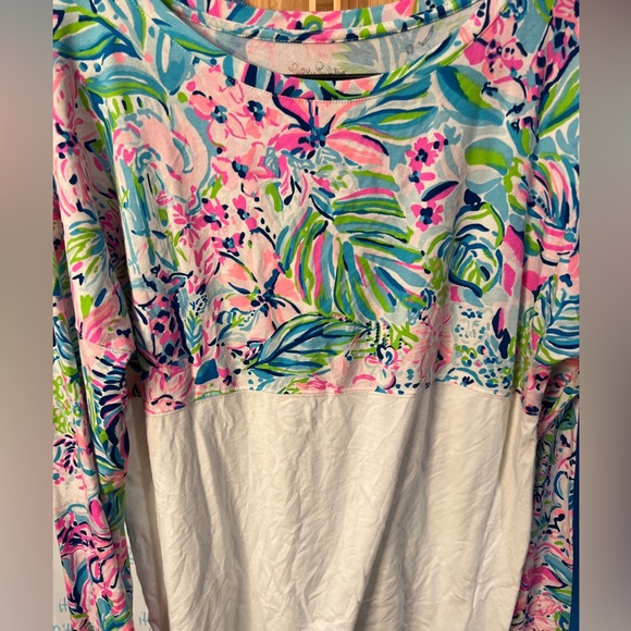 Lily Pulitzer Finn Top - Picture 4 of 5